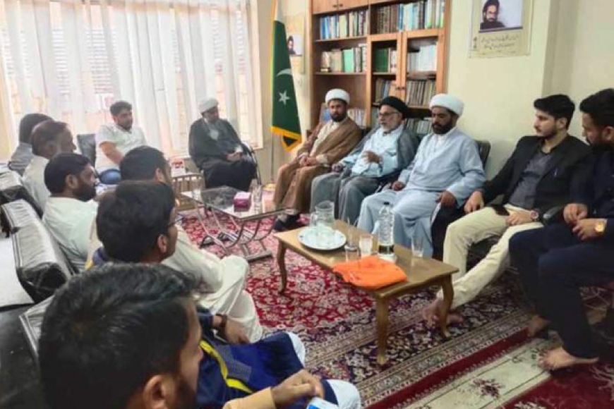 ایم ڈبلیوایم کےبانی رہنما علامہ حسن ظفرنقوی کی ایم ڈبلیوایم مشہد مقدس سیکریٹریٹ میں رہنماؤں سے ملاقات
