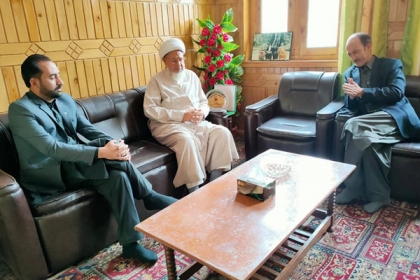 ایم ڈبلیوایم رہنما و وزیرزراعت کاظم میثم اور وزیر تعمیرات وزیر سلیم کی علامہ شیخ حسن جعفری سےملاقات