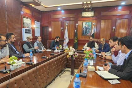 صوبائی وزیر زراعت اور ایم ڈبلیوایم کے پارلیمانی لیڈر کاظم میثم اور وزیر تعمیرات کی سربراہی میں سکردو میں جاری بجلی بحران پر اعلیٰ سطح اجلاس